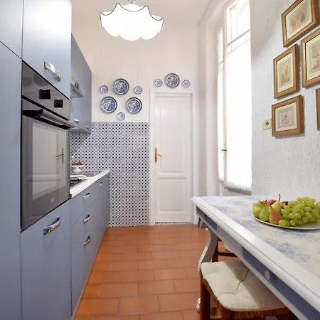 Beautiful In With Kitchen 度假居